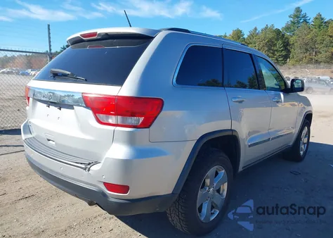 2013 Jeep Grand Cherokee Laredo z USA, uszkodzony, nr VIN 1C4RJFAG6DC502969